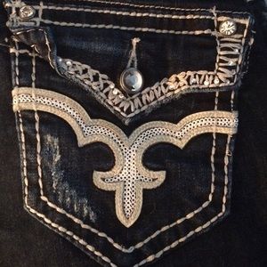 HOLDING - Rock Revival Jeans