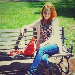 Meet your Posher, Amanda