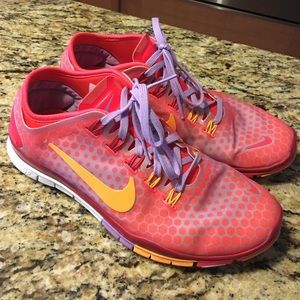 Bright colors!  Nike Free shoes!