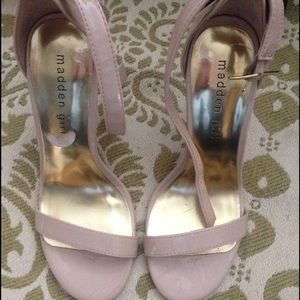 Steve Madden Nude Heels