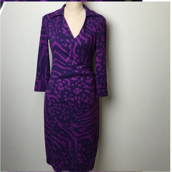 Laundry by Shelli Segal Dresses & Skirts - Laundry faux wrap purple
