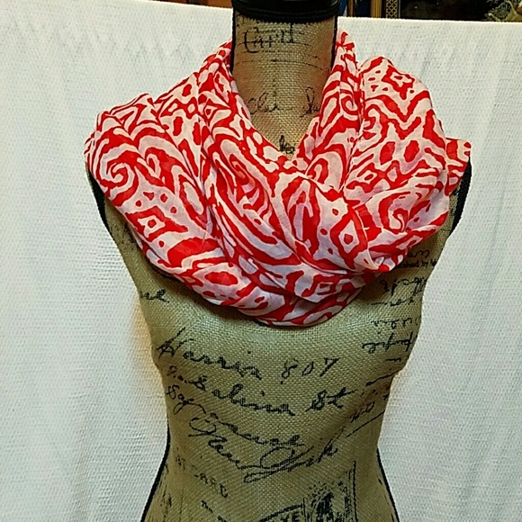 Red and white scarf