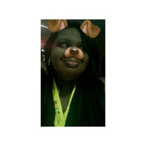 Meet your Posher, Ariana