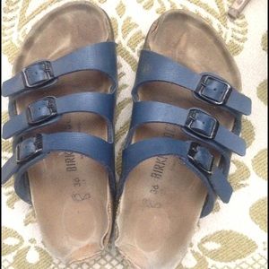 Manageable wear and tear on Birkenstock sandals.