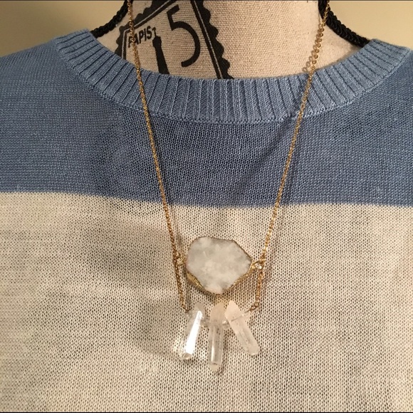 🌻SALE🌻DRUZY and CRYSTAL NECKLACE !! NWT - Picture 2 of 3