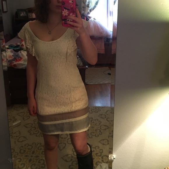 White lace dress