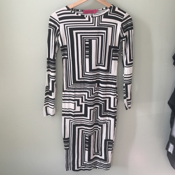Boohoo bodycon dress