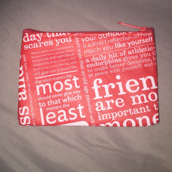 Lululemon coin purse