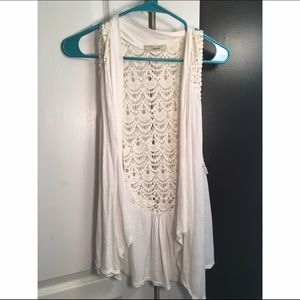 Crotchet sleeveless cardigan