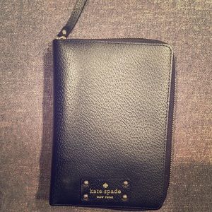 Like New Kate Spade black Wellesley planner sale