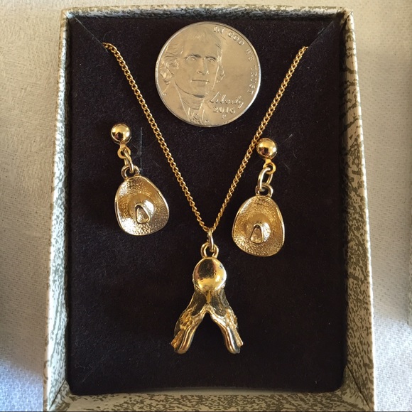 horse Western 16" silver hats & saddles set. - Picture 2 of 3