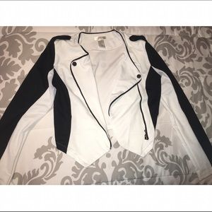 Agaci Blazer