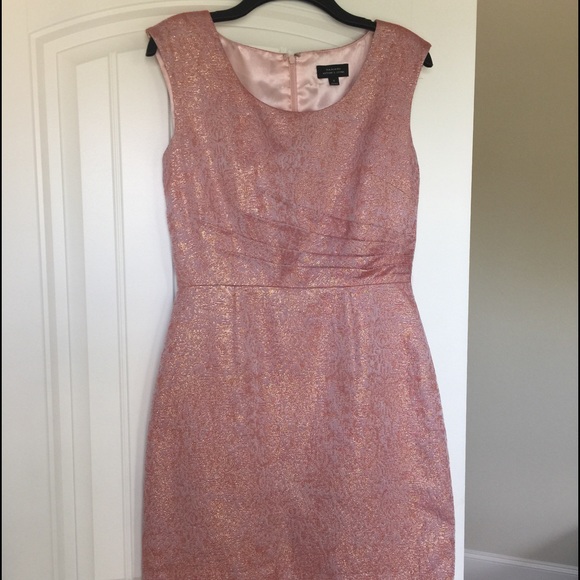 Beautiful Tahari dress size 4
