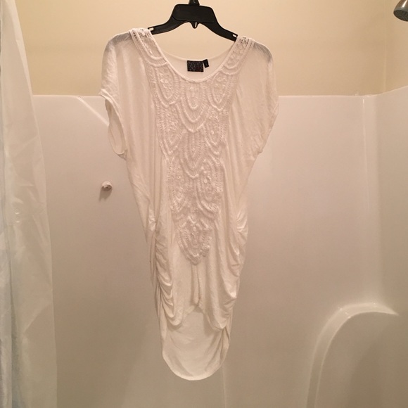 White knit top - Picture 1 of 1