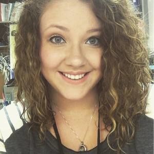 Meet your Posher, Ashlyn