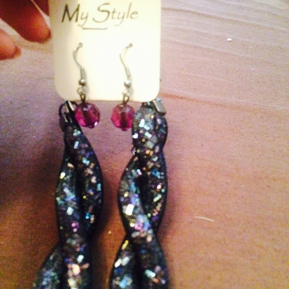 Necklace with earrings - Picture 2 of 2