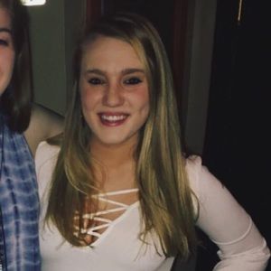 Meet your Posher, Caroline