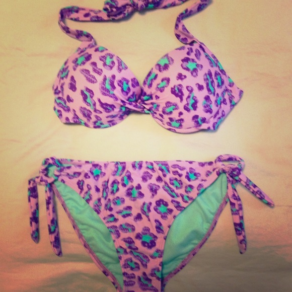 CALIFORNIA WAVES Leopard Push-up Halter Bikini Set