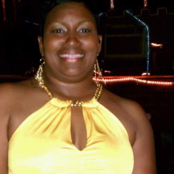 Meet your Posher, Stefanie