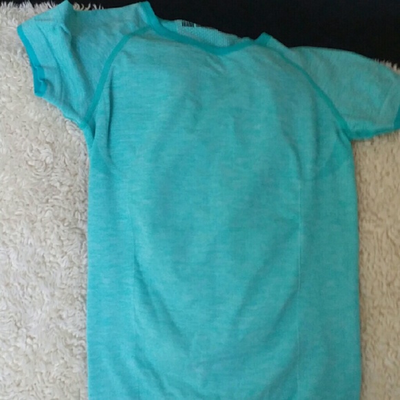 Victoria secret sport shirt, xs