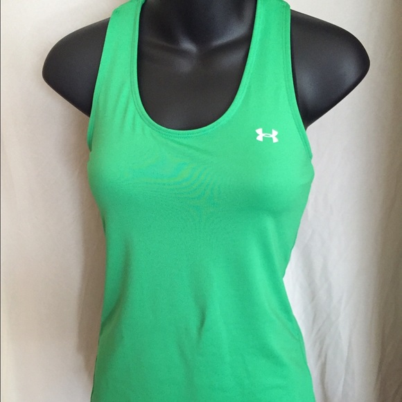 Green under armour tank - Picture 1 of 4