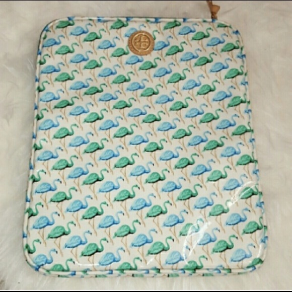 πHPπ NWOT iPAD CASE - Picture 2 of 3