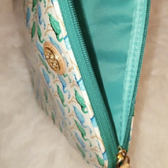 πHPπ NWOT iPAD CASE - Picture 3 of 3