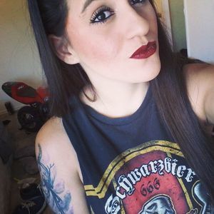 Meet your Posher, Toni