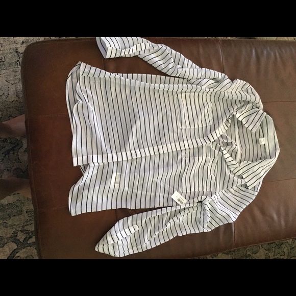 Old navy black and white stripped blouse