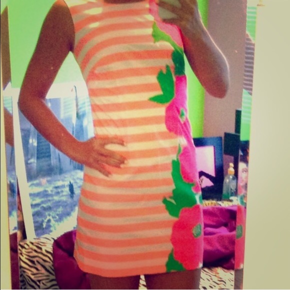 Lilly Pulitzer dress - Picture 1 of 3