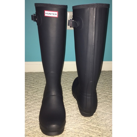 Hunter Shoes - Women's Original tall navy Hunter rain boots