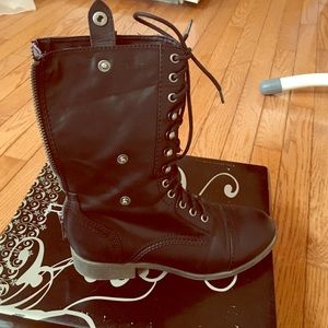 Rampage combat boots