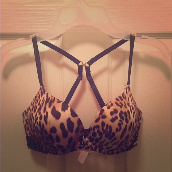 SALE!!!! Victoria's Secret 32B