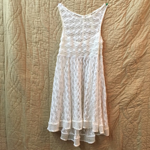 White knit dress
