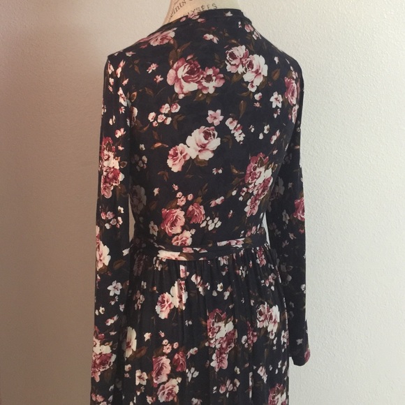 12PM by Mon Ami Dress PRICE IS FIRM - Picture 3 of 4