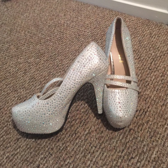 Silver glitter heels