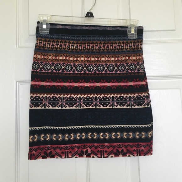Nollie Patterned Bodycon Skirt