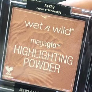 Crown on my canopy highlighter.