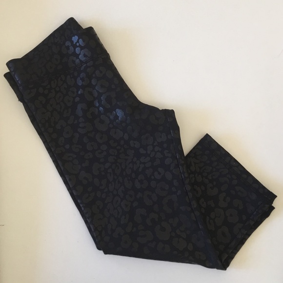 Justice Other - 💕Justice💕 Leopard Capri Leggings!