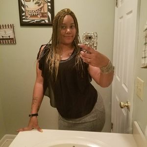 Meet your Posher, Tekneca