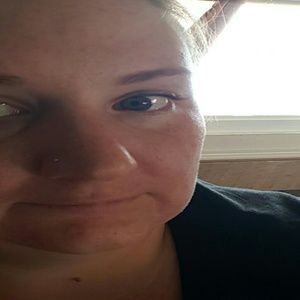 Meet your Posher, Brittney