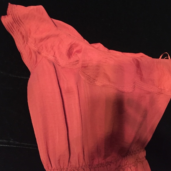 Dress - Picture 4 of 4