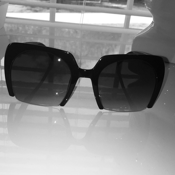 Semi-rimless Sunglasses - Picture 3 of 4