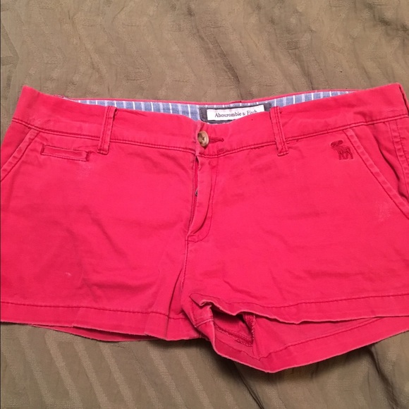 RED ABERCROMBIE SHORTS