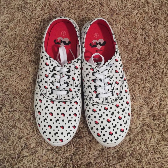 Disney Minnie Mouse shoes