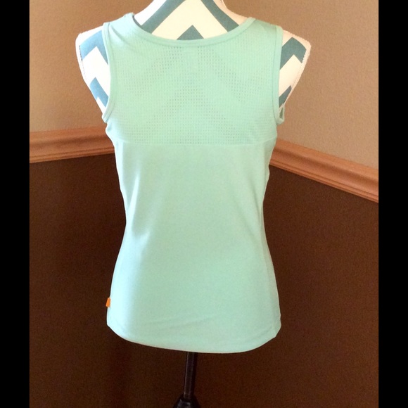 🌸 Lucy workout tank. 🌸 - Picture 2 of 4