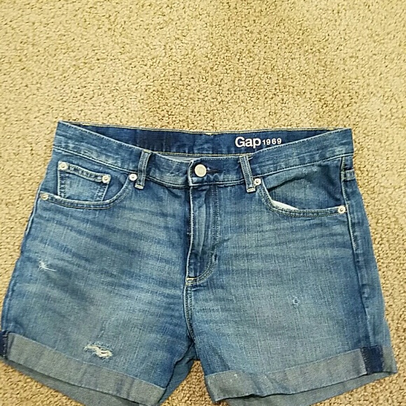 Gap jean shorts