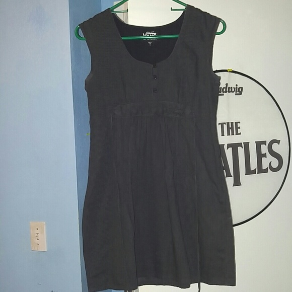 Vans off the wall dress