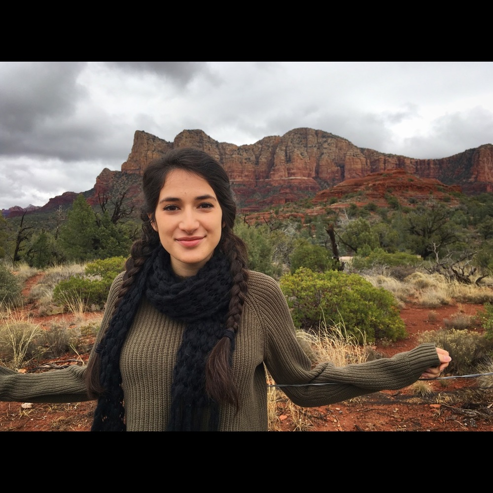 Meet your Posher, Julia