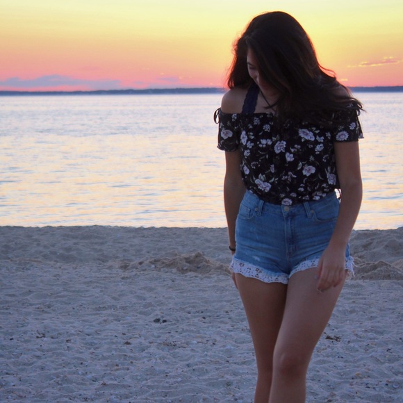 Meet your Posher, Julia - Picture 4 of 6